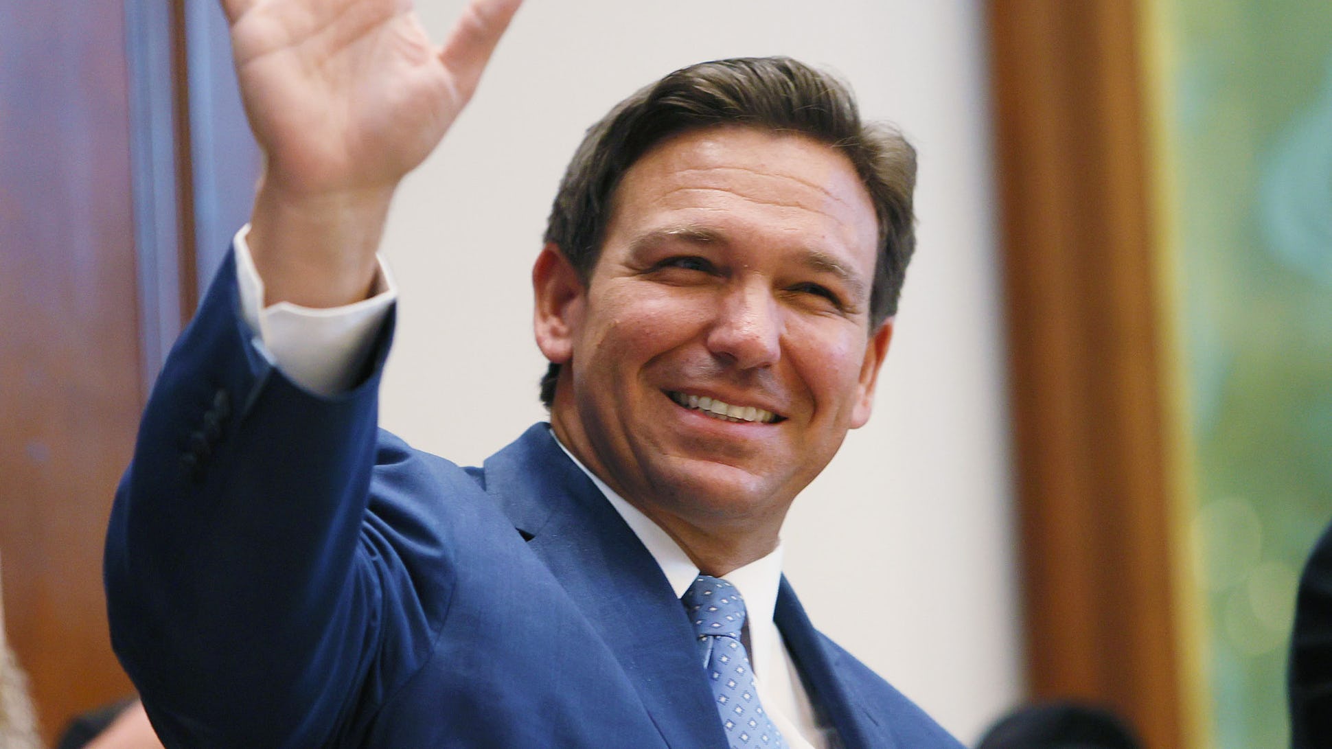 Poll Florida Governor Ron DeSantis Tops Donald Trump For 2024