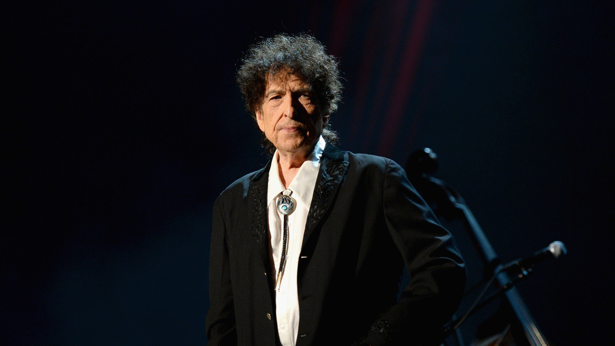 Musician Bob Dylan Accused Of Sexually Assaulting 12-Year ...