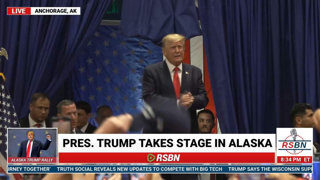 Video: Trump Delivers Speech To Massive Crowd In Alaska, 'I Ran Twice ...